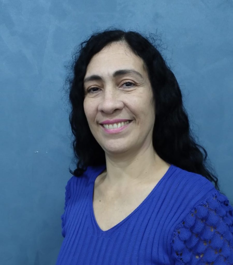Débora Peres - ES